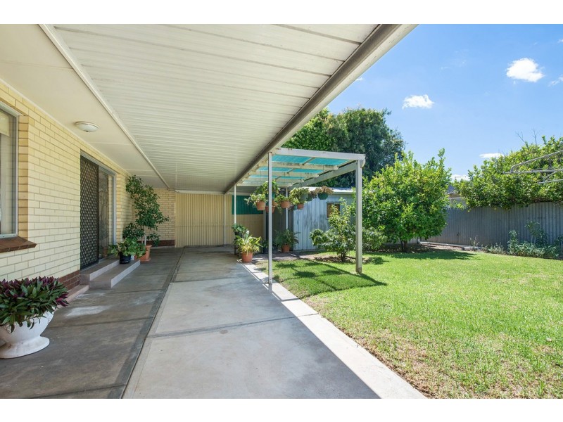 8 Roban Street, West Beach SA 5024