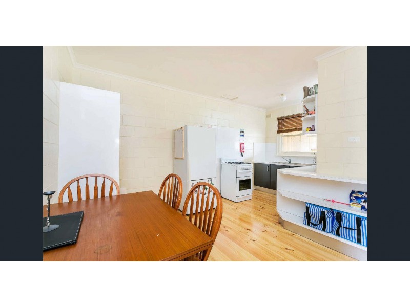 7 Yongala Street, Taperoo SA 5017