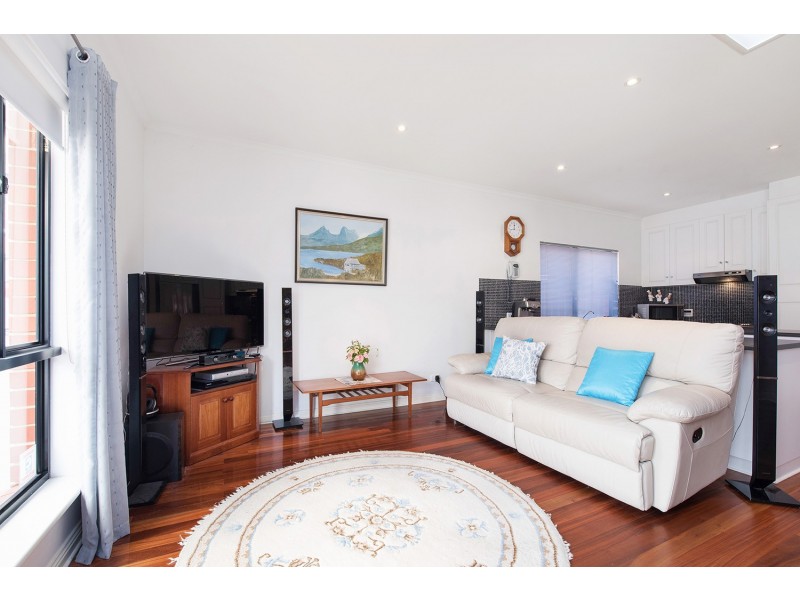 3 Lorraine Lee Court, Grange SA 5022