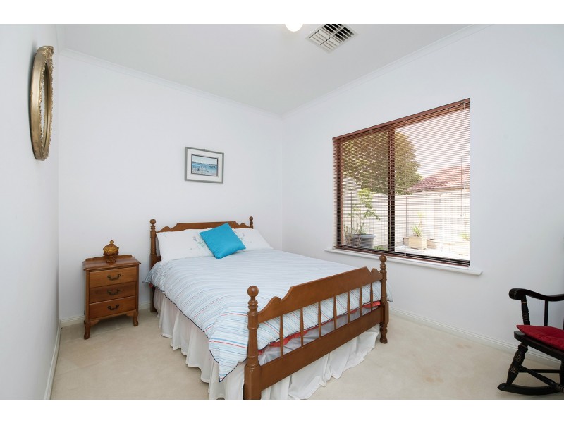 3 Lorraine Lee Court, Grange SA 5022