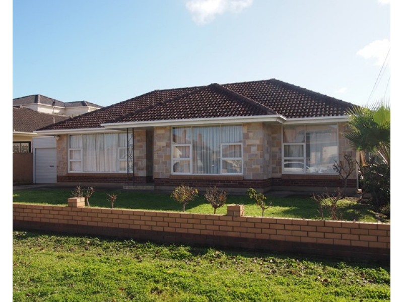 3 Ray Street, Findon SA 5023