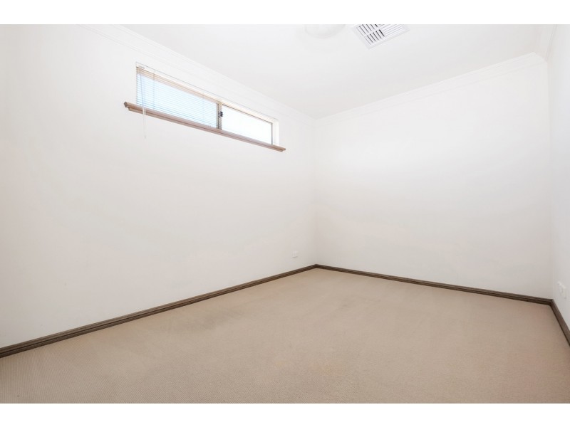 17A Beach Street, Grange SA 5022