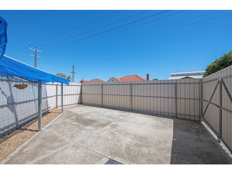 16 Richard Street, Findon SA 5023