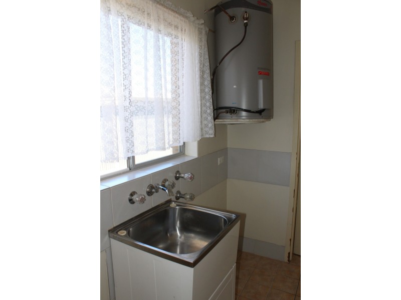 2/43 Mitton Ave, Henley Beach SA 5022