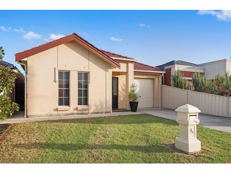 8A Winser Avenue, Seaton SA 5023