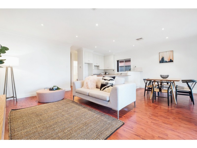 8A Winser Avenue, Seaton SA 5023