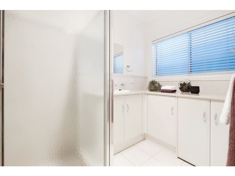 8A Winser Avenue, Seaton SA 5023