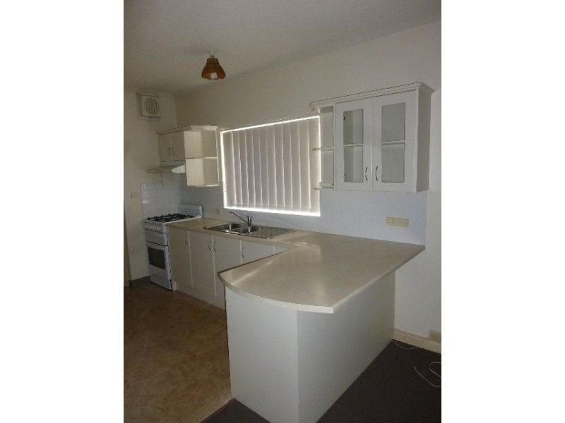 2/43 Military Road, West Beach SA 5024