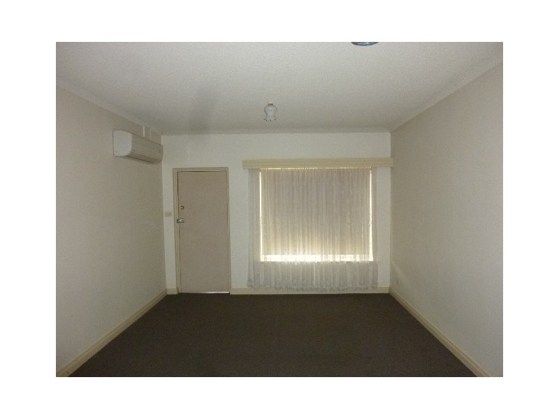 2/43 Military Road, West Beach SA 5024