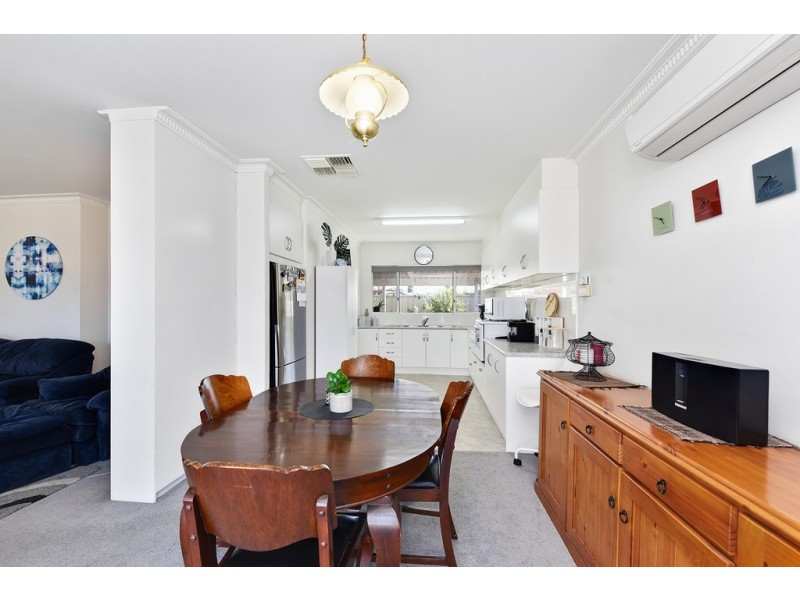71 Sansom Road, West Lakes Shore SA 5020