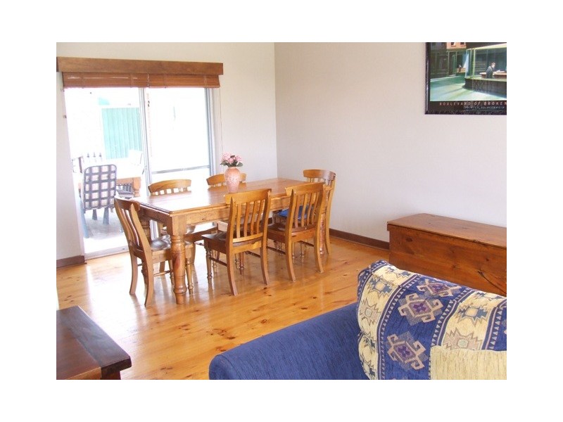 8 Angley Avenue, Findon SA 5023