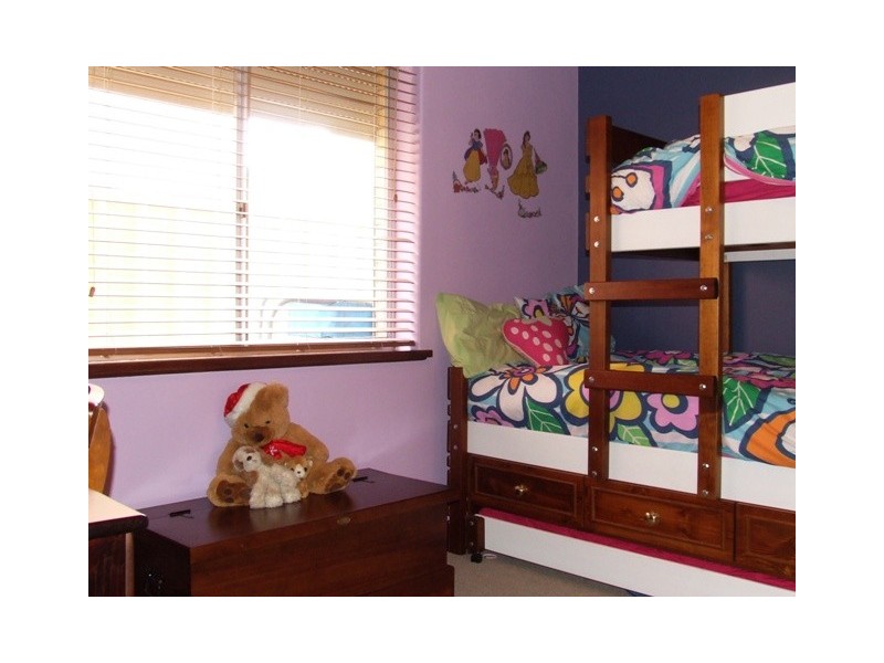 8 Angley Avenue, Findon SA 5023