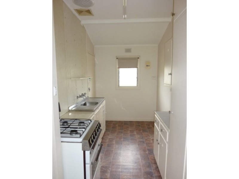 9 Coral Sea Road, Fulham SA 5024