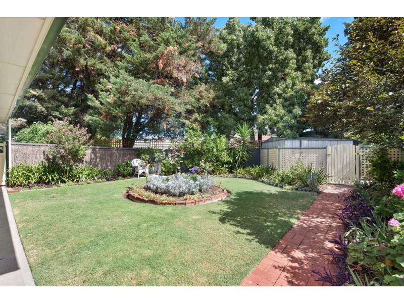 2/10A Oval Avenue, Woodville South SA 5011