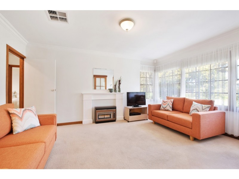 2/10A Oval Avenue, Woodville South SA 5011