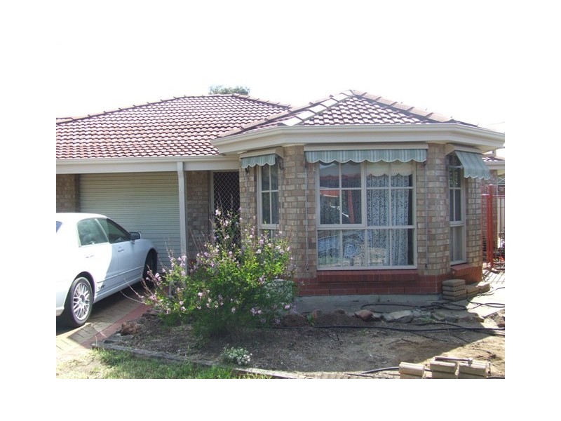 2/10 Iris Court, Grange SA 5022