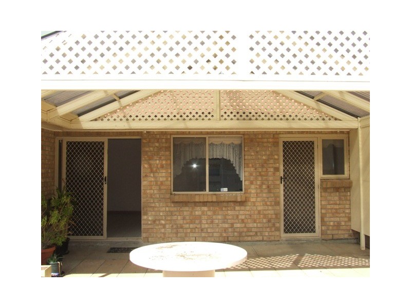 2/10 Iris Court, Grange SA 5022