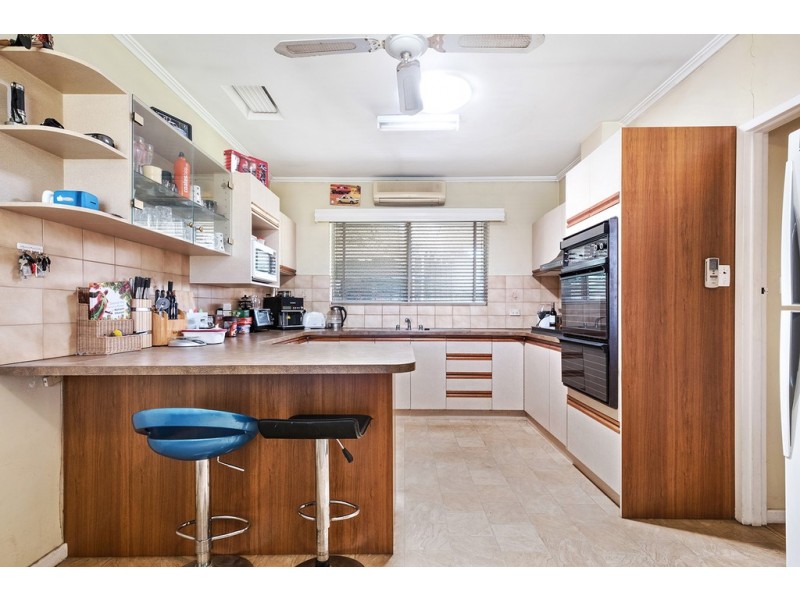 7 McMahon place, Seaton SA 5023