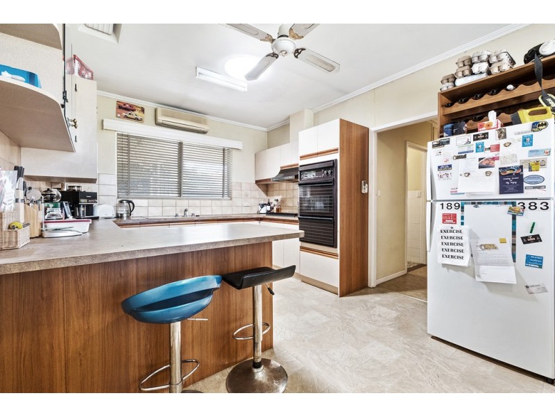 7 McMahon place, Seaton SA 5023