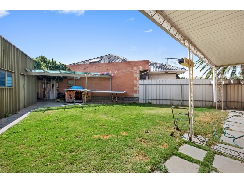 7 McMahon place, Seaton SA 5023