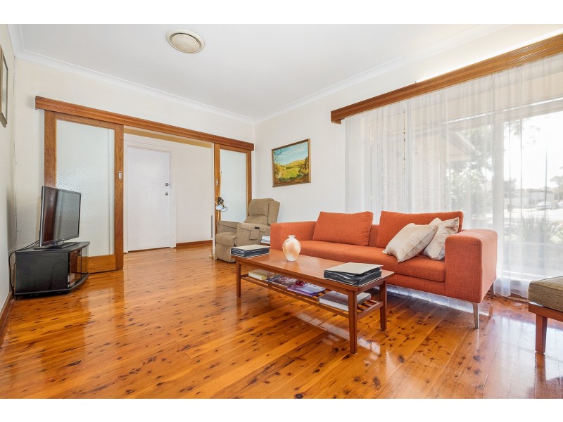 14 Wisdom Street, Seaton SA 5023