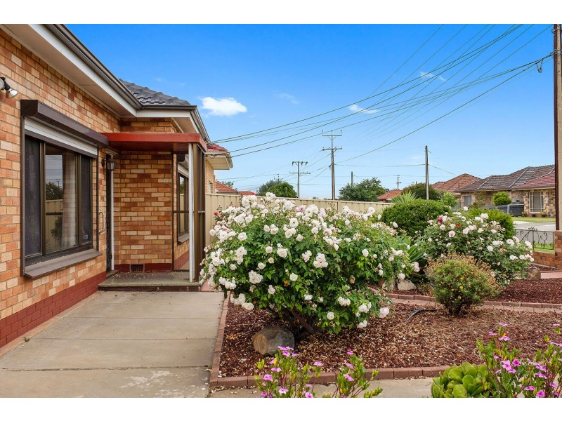 9 Rositano Avenue, Seaton SA 5023