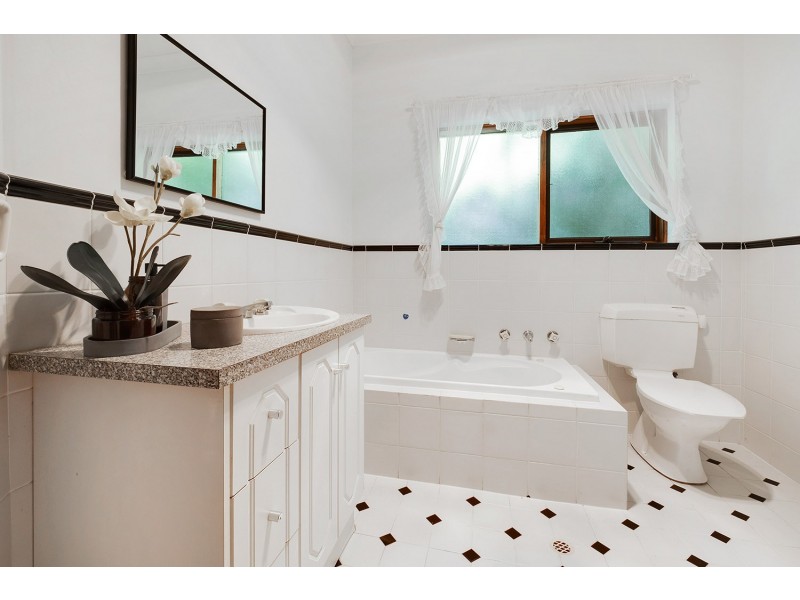 8 Ainsley Court, Athelstone SA 5076