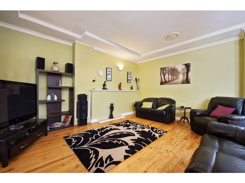 24 Shandon Avenue, Seaton SA 5023