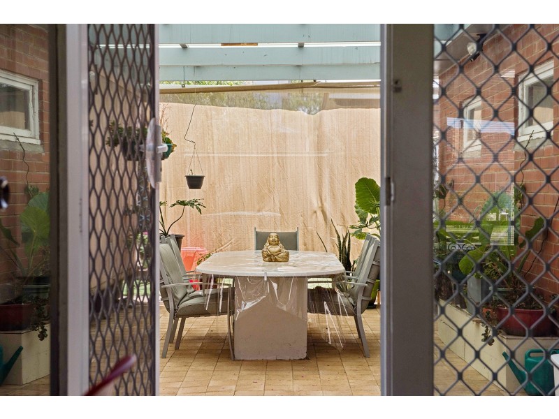 24 Shandon Avenue, Seaton SA 5023