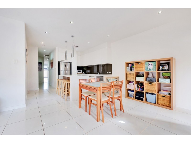 2/80 Charles Sturt Avenue, Grange SA 5022