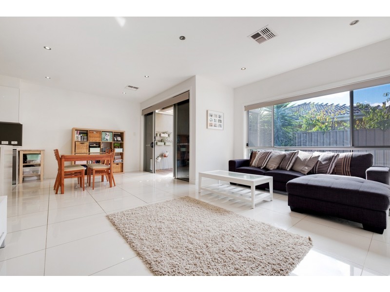 2/80 Charles Sturt Avenue, Grange SA 5022