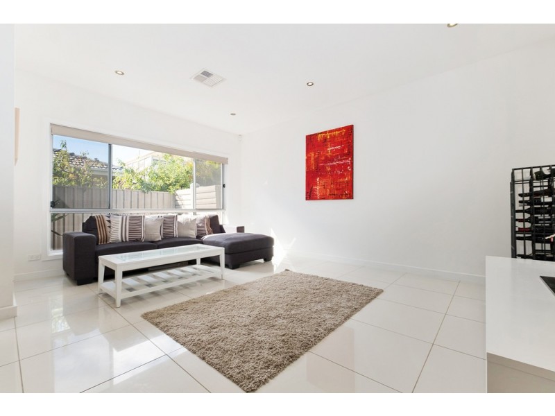 2/80 Charles Sturt Avenue, Grange SA 5022