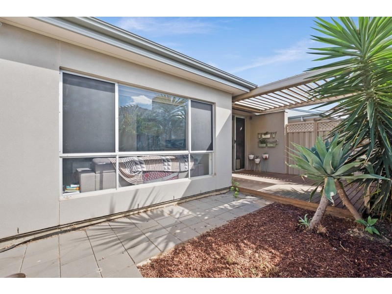 2/80 Charles Sturt Avenue, Grange SA 5022