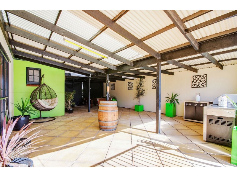 8 Cedar Avenue, Woodville South SA 5011