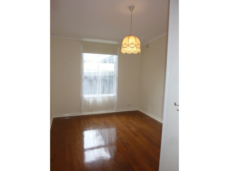 594 Tapleys Hill Road, Fulham SA 5024