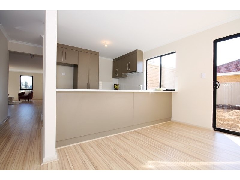 18 Cudmore Terrace, Henley Beach SA 5022