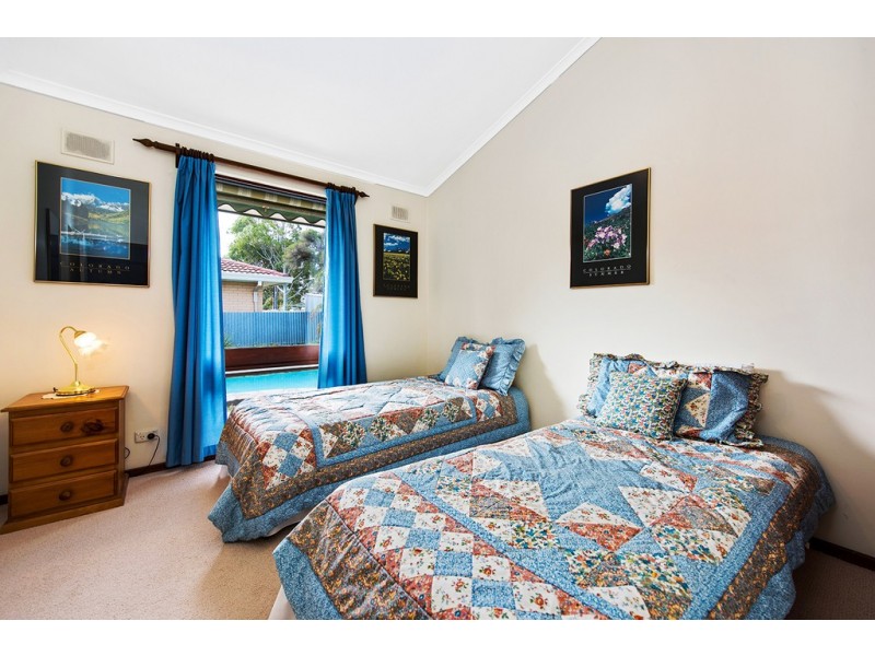 24 Meakin Terrace, Seaton SA 5023