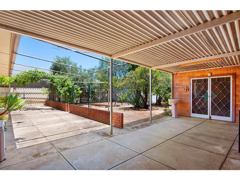 69 Clark Terrace, Seaton SA 5023