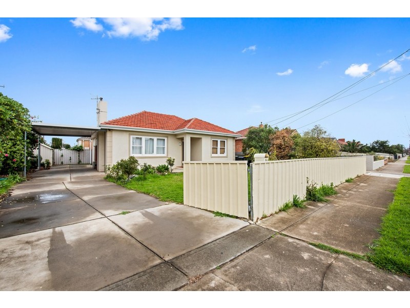 64 Mitchell Street East, Seaton SA 5023