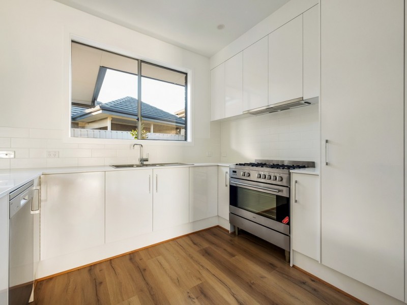 Res 4/31 Hurstfield Terrace, Findon SA 5023