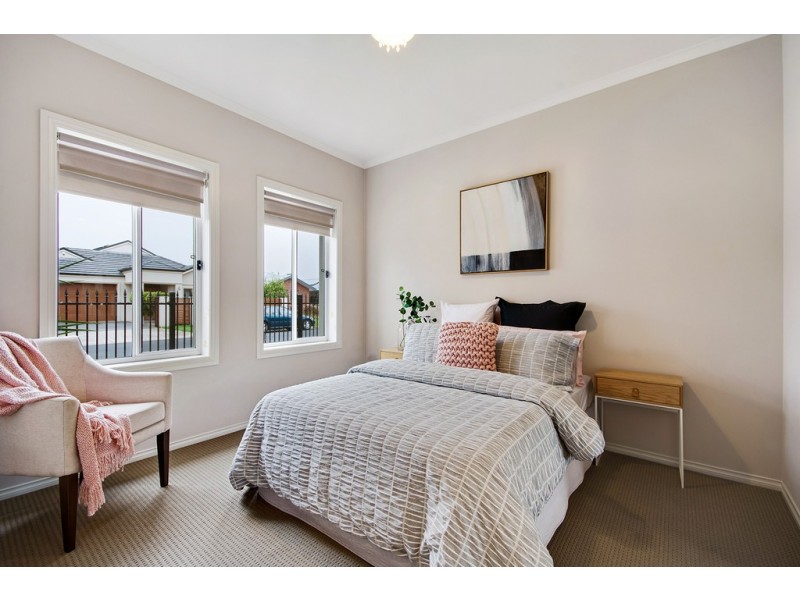 19 Tenth Avenue, Woodville North SA 5012