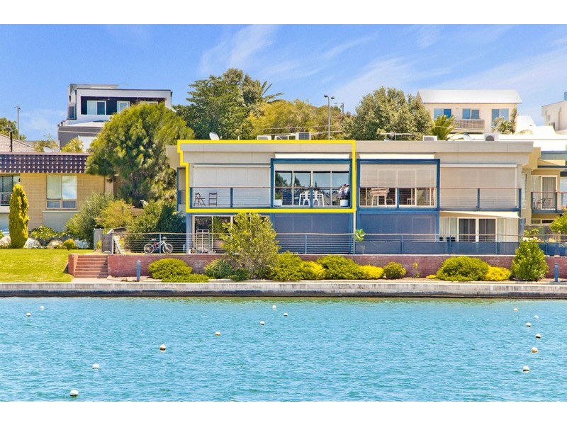 15/74 Military Road, Tennyson SA 5022