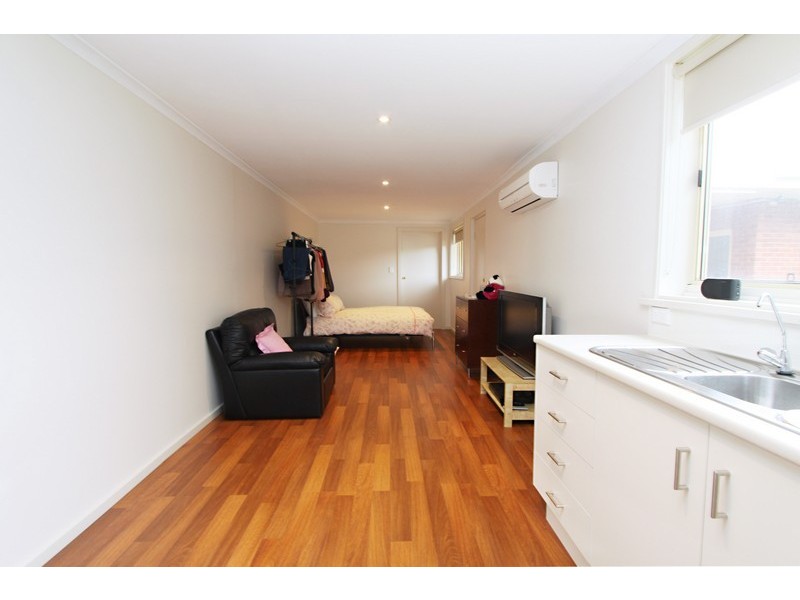 25 Swan Street, Grange SA 5022