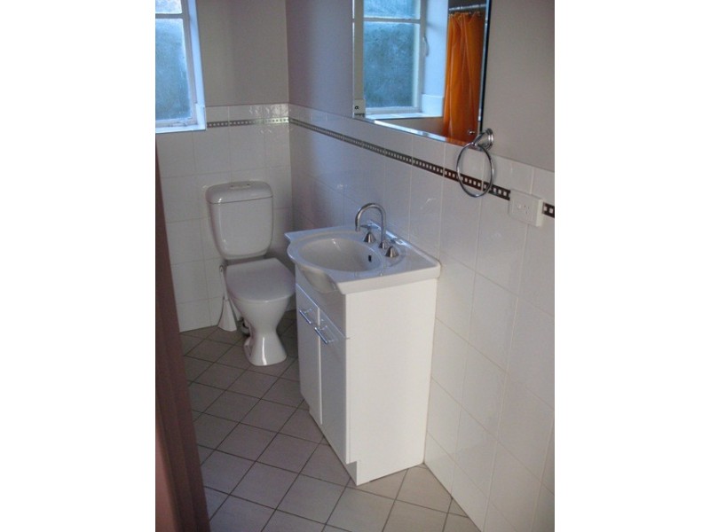 2/71 Henley Beach Road, Henley Beach South SA 5022