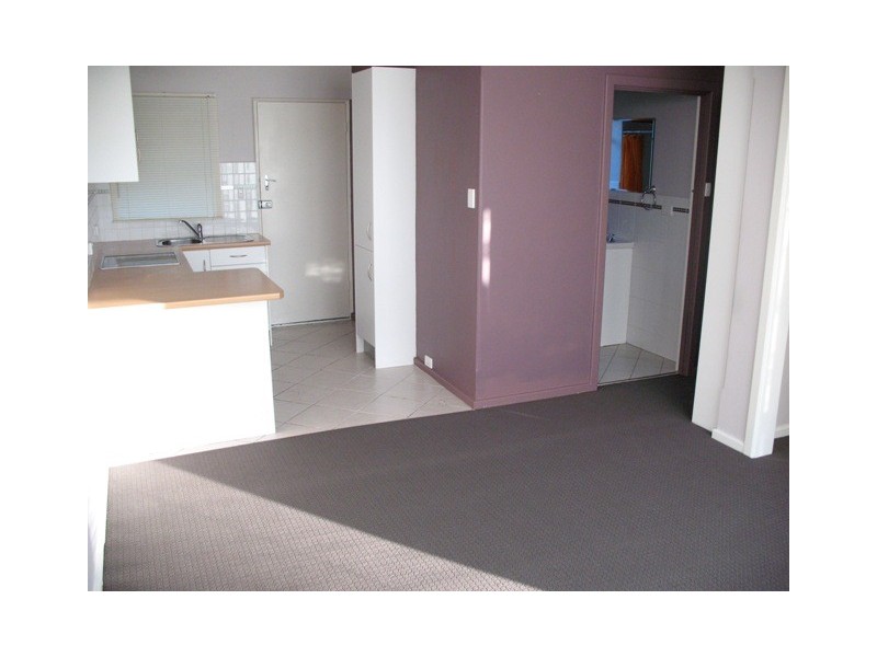 2/71 Henley Beach Road, Henley Beach South SA 5022