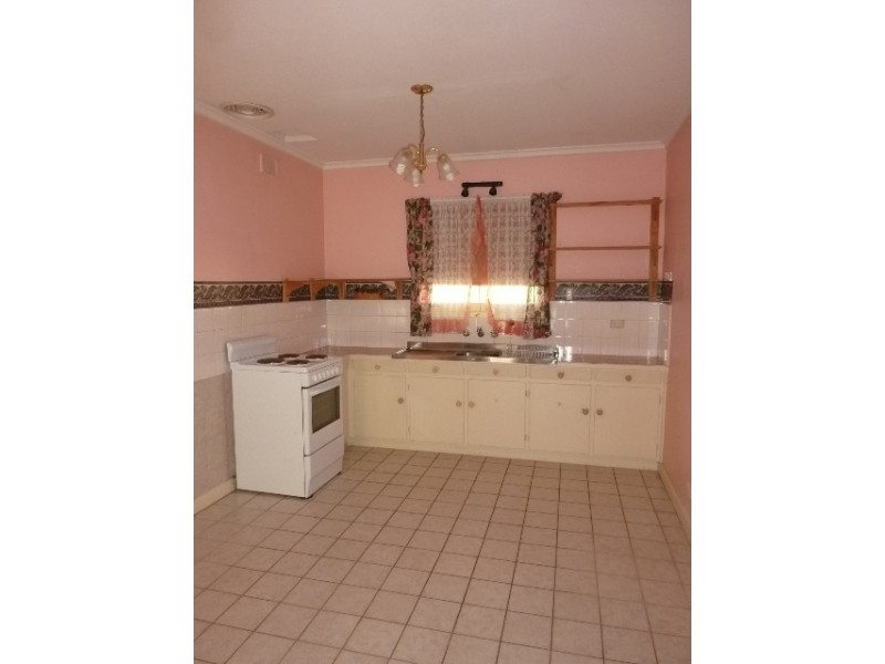 13 Hallville Street, Seaton SA 5023