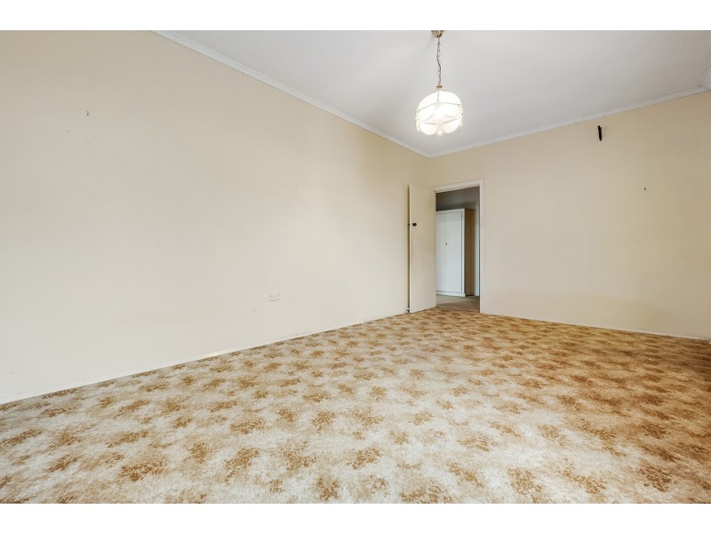 24 Alfred Avenue, Seaton SA 5023