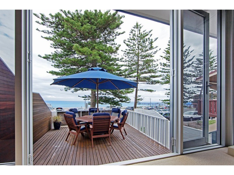 235 Esplanade, Henley Beach SA 5022
