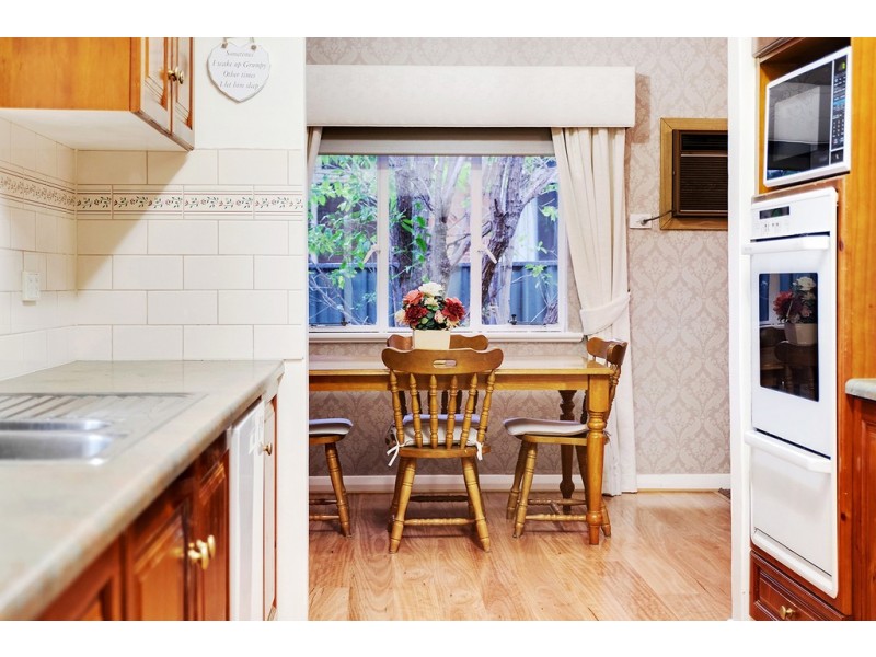 23 Surrey Street, Grange SA 5022