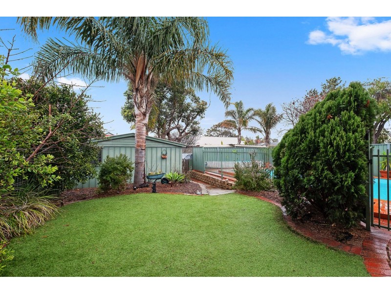 23 Surrey Street, Grange SA 5022